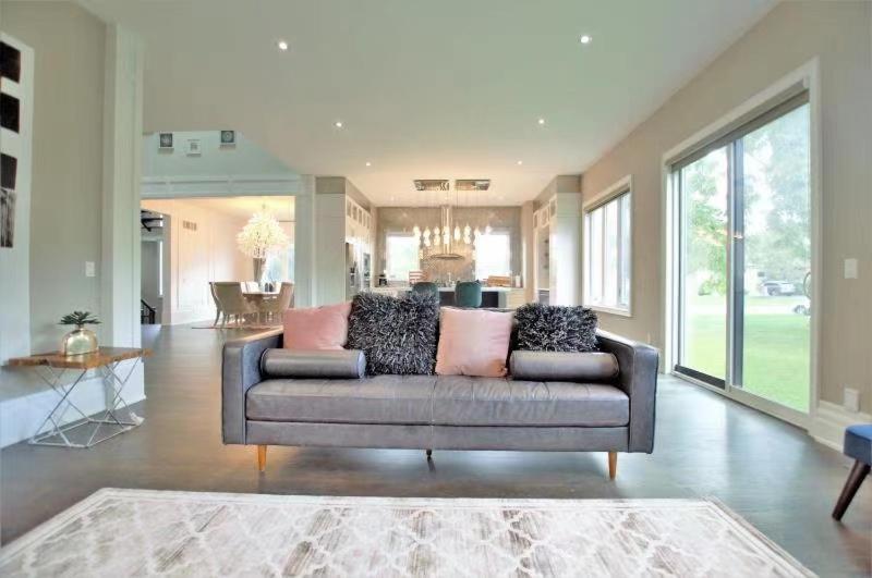 Modernized Five Bedroom Villa Richmond Hill Exterior foto